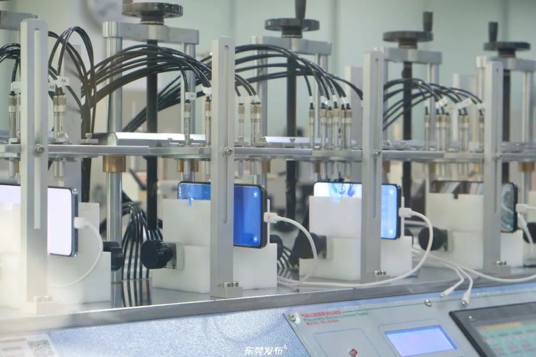 正在實驗檢測的OPPO產(chǎn)品