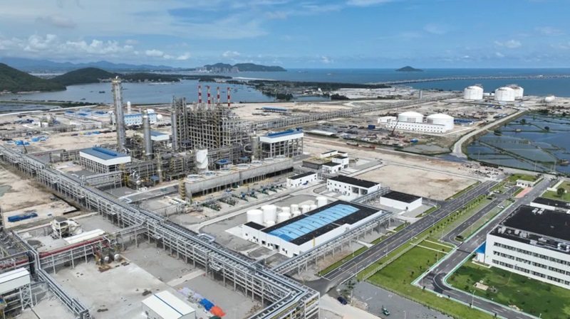 東華能源項目一期建設現(xiàn)場 羊城晚報供圖